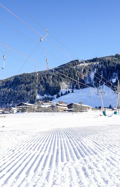 Das Skigebiet für Anfänger mitten im Zentrum von Kaprun | © Kitzsteinhorn